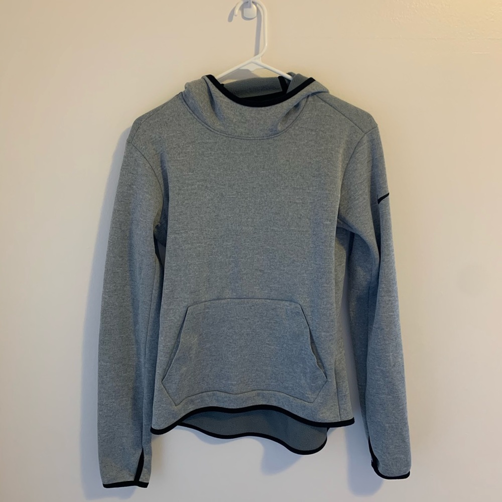 nike pullover